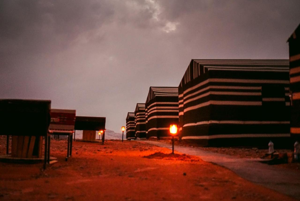 Wadirum Sunset Camp Hotel Wadi Rum Exterior photo