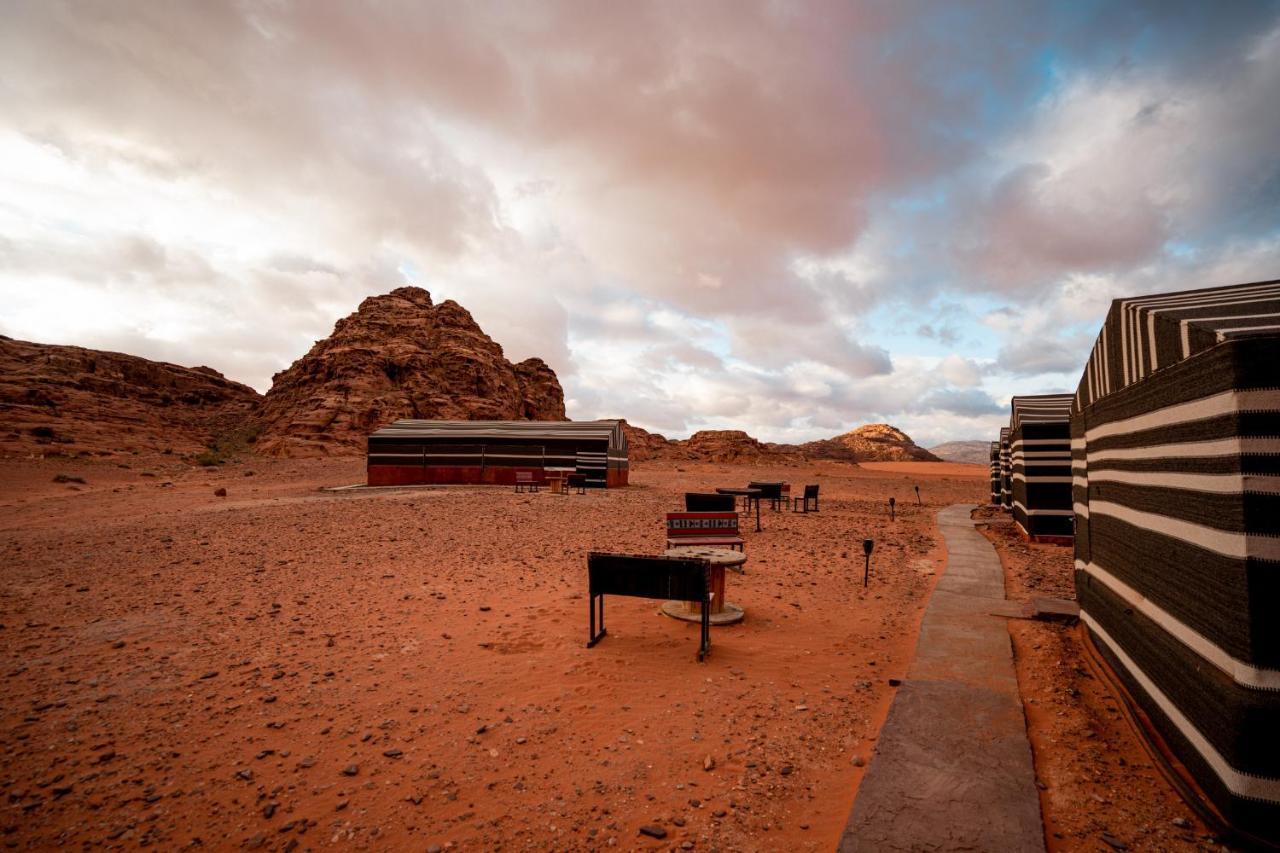 Wadirum Sunset Camp Hotel Wadi Rum Exterior photo