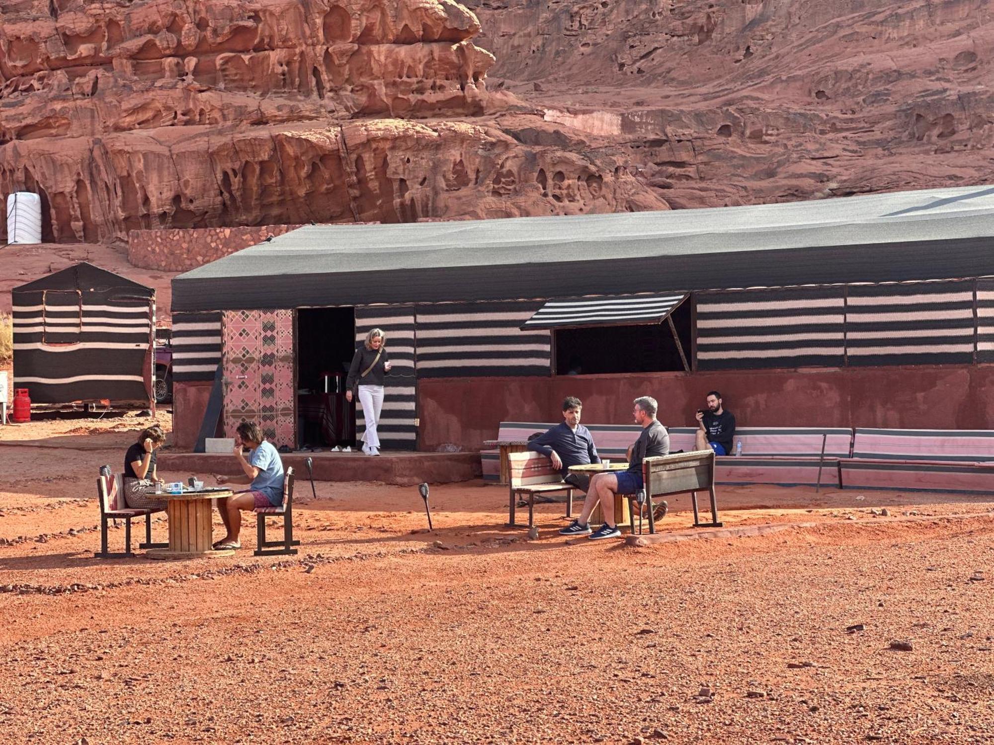 Wadirum Sunset Camp Hotel Wadi Rum Exterior photo