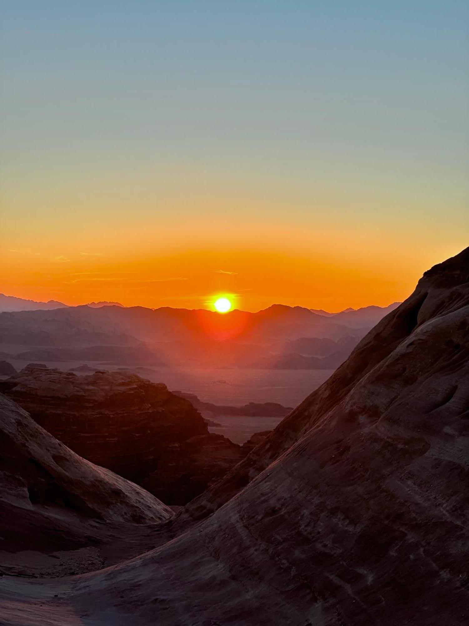 Wadirum Sunset Camp Hotel Wadi Rum Exterior photo
